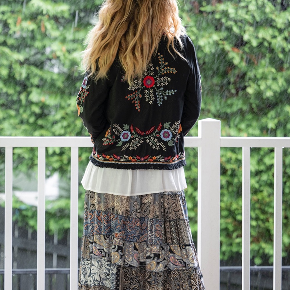 Cienna Harta Embroidered Jacket NWT - Picture 3 of 7